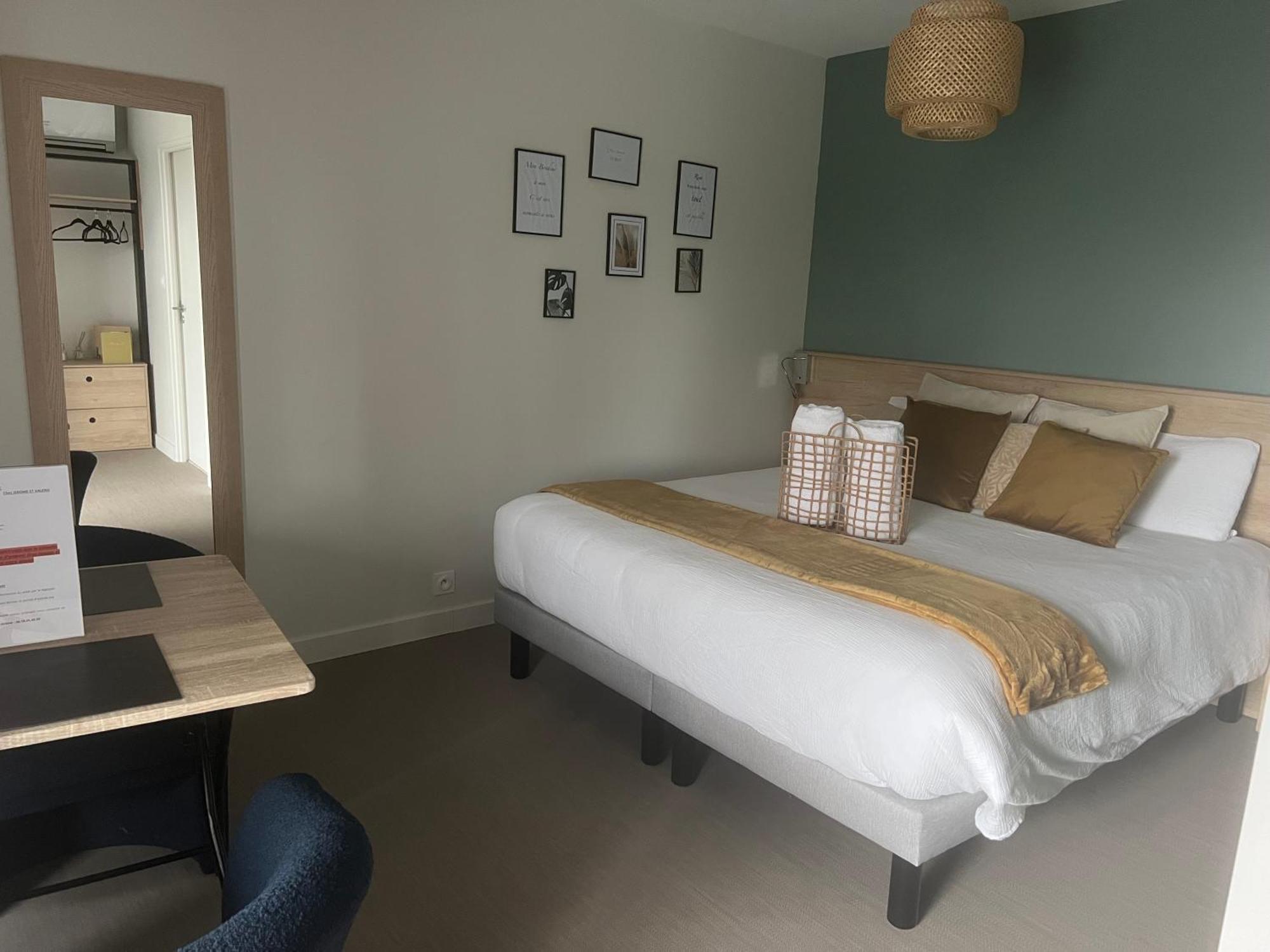 Chambre Privatisee L'Ermitage Vue Sur La Mayenne Chateau-Gontier Ngoại thất bức ảnh